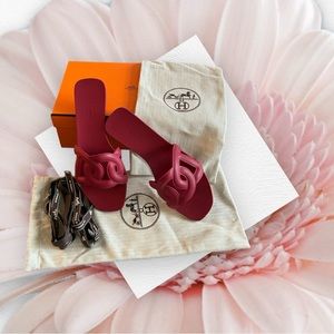 Hermes Aloha Mules Burgundy